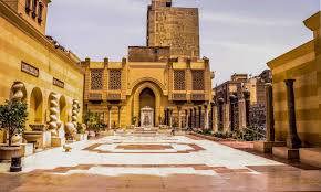 Tourismus im Islamischen Museum in Kairo
